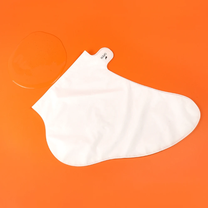 Aichun Beauty Peeling Foot Mask (1 Pair) – Papaya & Niacinamide